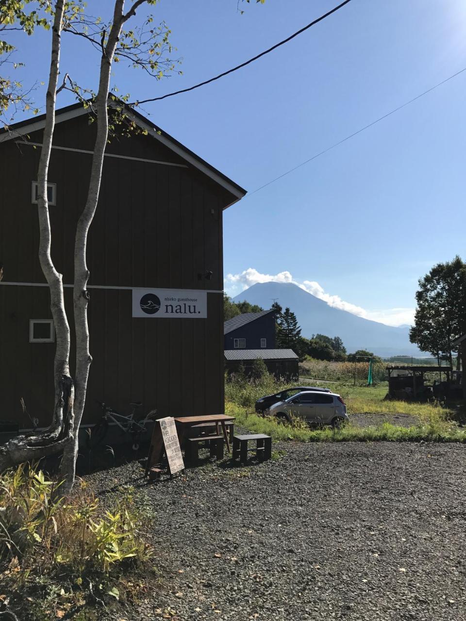 Niseko Guesthouse Nalu. Eksteriør billede